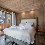 Spacieux Appartement De Luxe A Courchevel, Proche Pistes Et Commerces, Parking Inclus - Fr-1-568-7